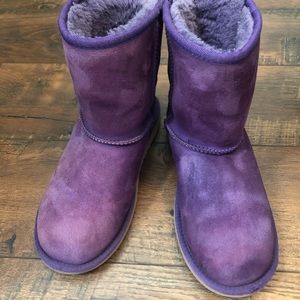 UGG Australia Authentic Purple Boots Sz 4
